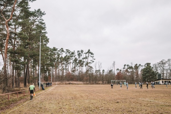 Sportanlage am Wald Platz 2 - Röderaue-Frauenhain