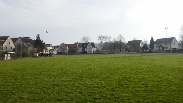Sportplatz An der Erl - Willingshausen-Merzhausen