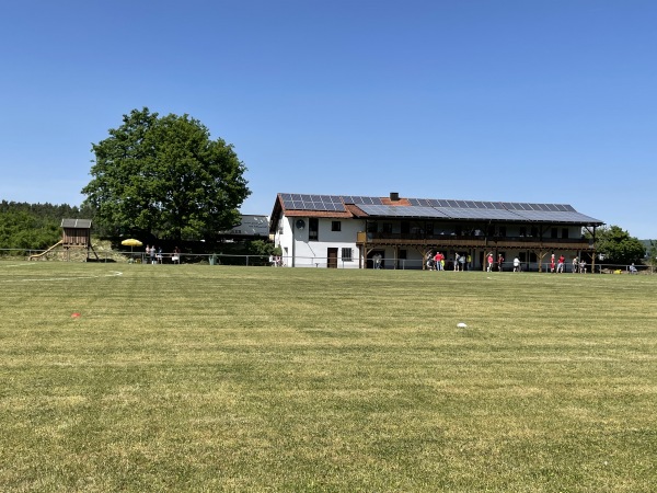 Sportgelände Neubäu - Roding-Neubäu