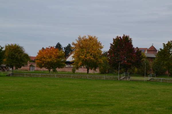 Sportplatz Lübs (alt) - Gommern-Lübs