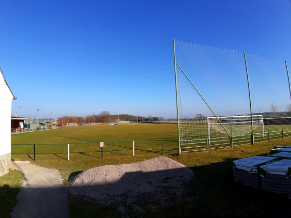 Fotbalové hřiště Pičín - Pičín
