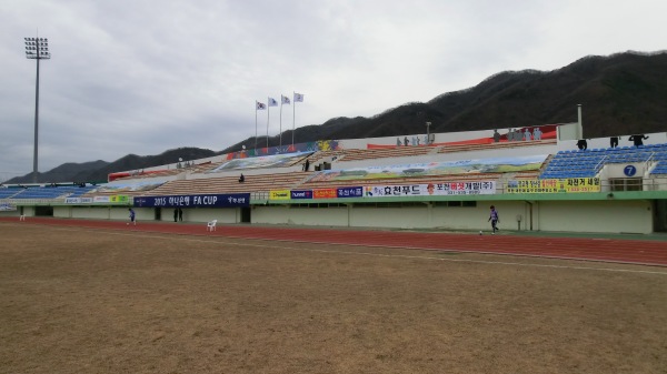 Yeoncheon Stadium - Yeoncheon