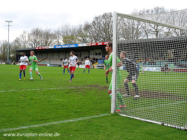 Edmund-Plambeck-Stadion - Norderstedt-Garstedt