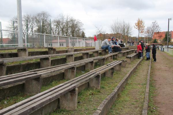 Stadion Lokomotive an der Kunersdorfer Straße - Seddiner See-Neuseddin