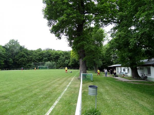 Sportplatz am Schloß - Am Ettersberg-Ettersburg