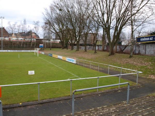 Bezirkssportanlage Stadion Feuerbachstraße - Düsseldorf-Bilk