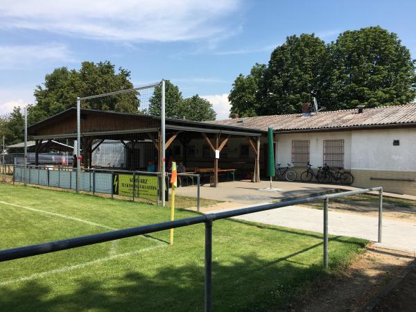 Sportanlage Berger Straße - Niederdorfelden