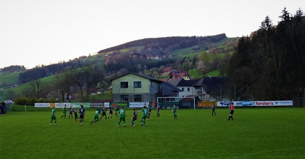 Sportplatz Ertl - Ertl