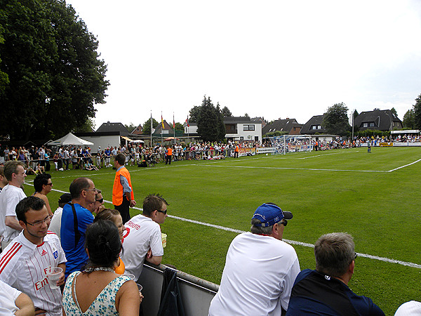 Jacob-Thode-Sportplatz - Halstenbek