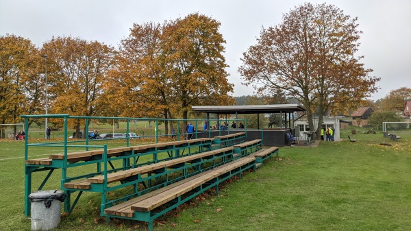 Sportanlage an der Chaussee - Lohmen/Mecklenburg