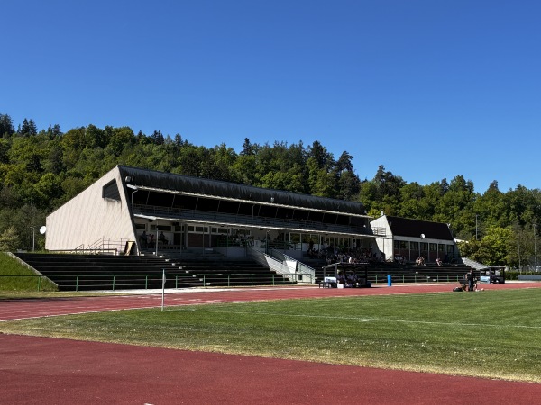 Donau-Wald-Stadion im Berthold-Heckscher-Sportzentrum - Deggendorf