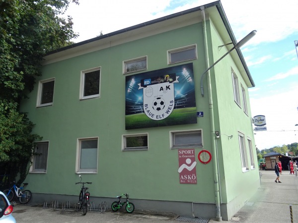 Blaue Elf Platz - Wels