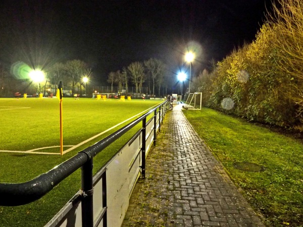 Sportplatz an der Gemeinschaftshalle 2 - Lippetal-Oestinghausen