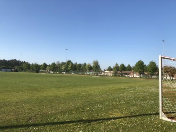 Sportplatz an der Schützenhalle 2 - Schloß Holte-Stukenbrock-Liemke