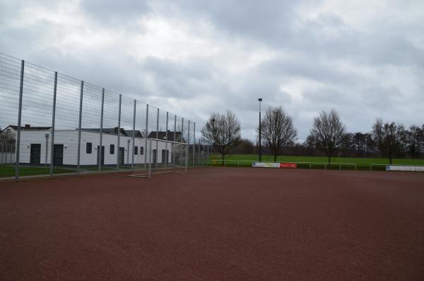 Sportplatz Lilienstraße - Euskirchen-Roitzheim