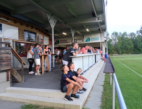 Sportplatz Union Pircha - Flöcking