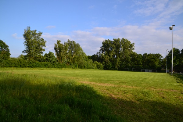 Sportanlage Biberweg D-Platz - Braunschweig-Ölper