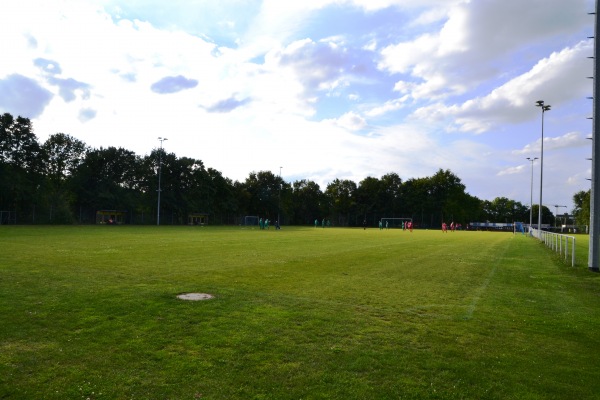 Sportanlage Heidberg B-Platz - Braunschweig-Heidberg