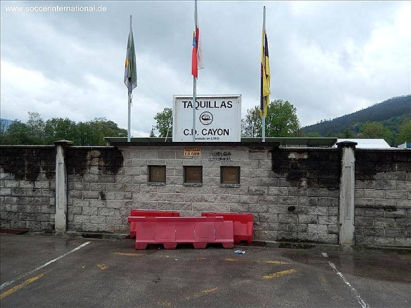 Estadio Fernando Astobiza - Sarón, CB