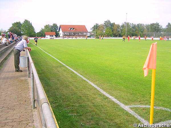 Sportanlage Straßäckerweg - Strullendorf