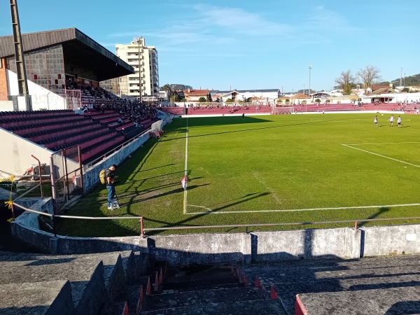 Estádio Comendador Henrique Amorim - Santa Maria de Lamas
