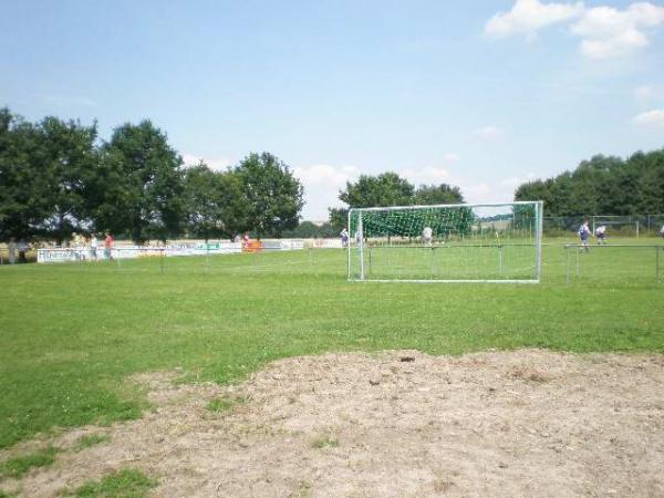 Sportplatz Im Bruch - Borgentreich-Lütgeneder