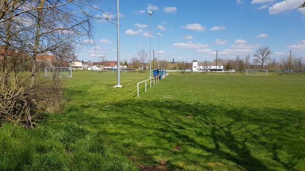 Sportanlage an der Helme Platz 2 - Sangerhausen-Oberröblingen