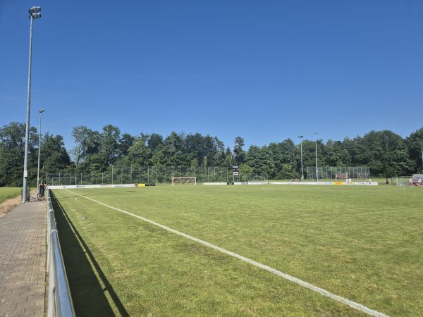 Sportanlage Peterswinkel - Lachen SZ