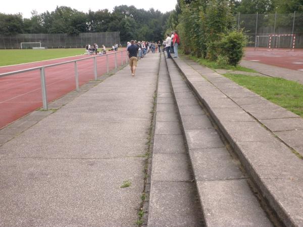 Sportplatz Tegelsbarg - Hamburg-Poppenbüttel