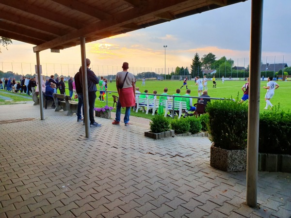 Sportplatz Waddenhauser Straße - Lage/Lippe-Hagen