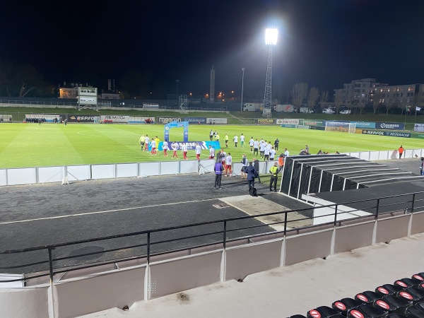Estádio Pina Manique (1954) - Lisboa