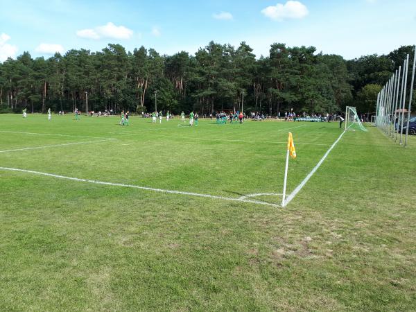 Sportplatz Am Zwergenwald - Stavenhagen-Pribbenow