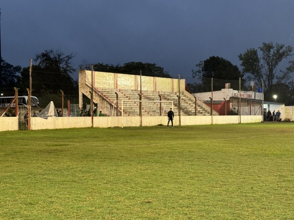 Estadio Liga Mercedina - Mercedes, BA