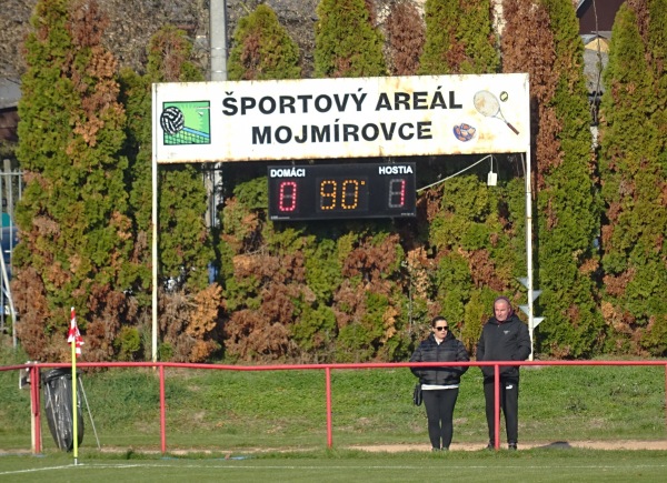 Futbalový štadión Mojmírovce - Mojmírovce