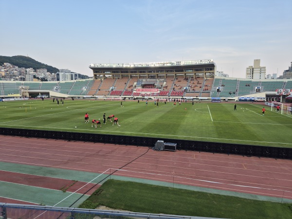 Busan Gudeok Stadium - Busan