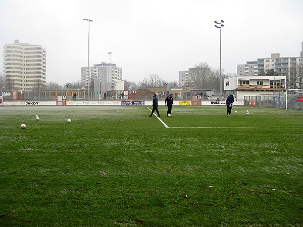 Heinrich-Graf-Sportanlage - Eschborn/Taunus