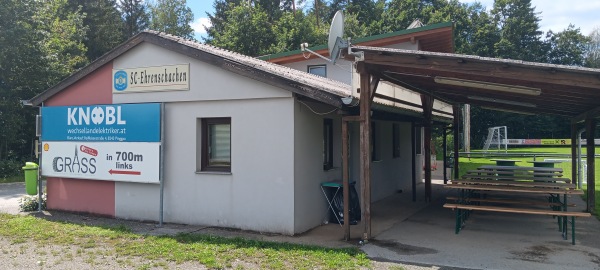 Sportplatz Ehrenschachen - Friedberg