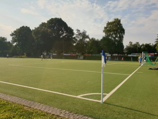 Herbert-Schade-Sportanlage Platz 2 - Solingen-Schaberg