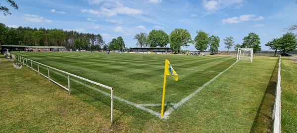 Waldstadion - Dömitz-Polz