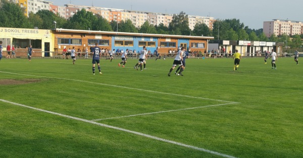 Fotbalové hřiště TJ Sokol Třebeš - Hradec Králové