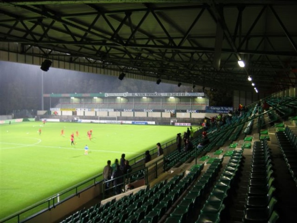 Stedelijk Sportstadion Daknam - Lokeren