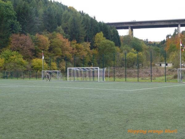 Sportplatz am Badeweiher - Dillenburg-Niederscheld