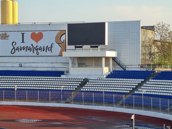Dinamo stadioni - Samarkand