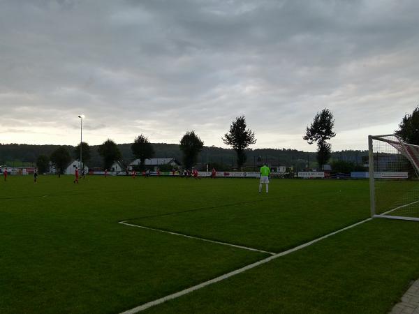 Sportplatz Schönbacher Straße - Breitscheid/Hessen