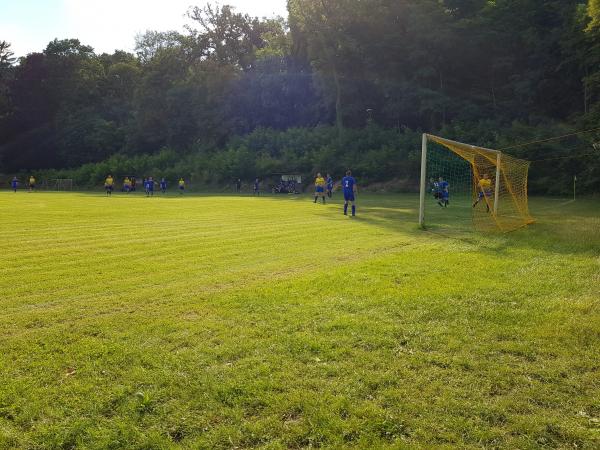 Stadion Wiejski w Dąbroszynie - Dąbroszyn (Witnica)