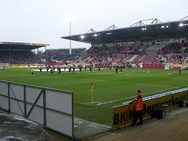 Bruchwegstadion auf dem WOLFGANG FRANK CAMPUS - Mainz