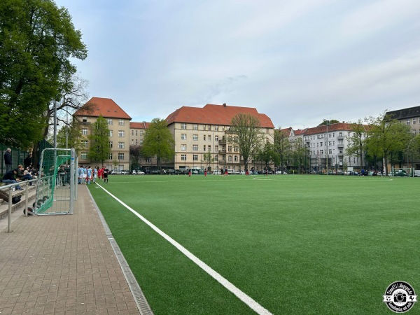 Innsportplatz - Berlin-Neukölln Innsportplatz - Berlin-Neukölln
