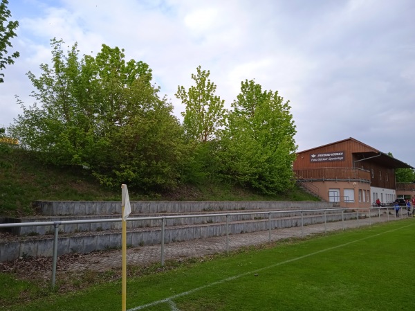 Franz-Glückert-Sportanlage - Würzburg-Versbach