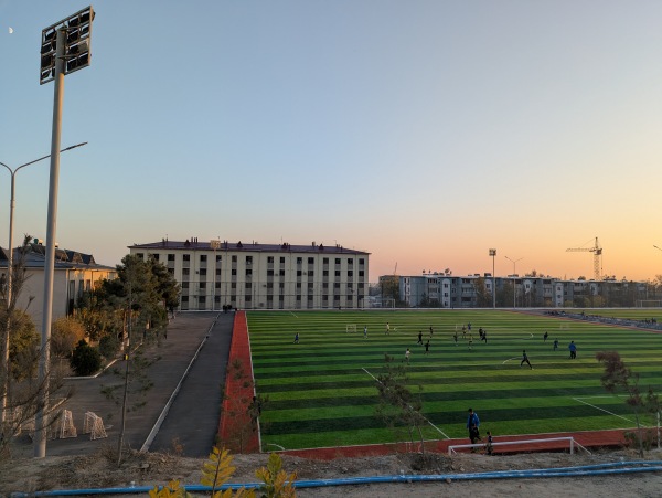 Navbahor akademiyasi sun’iy qoplamali maydon 1 - Namangan