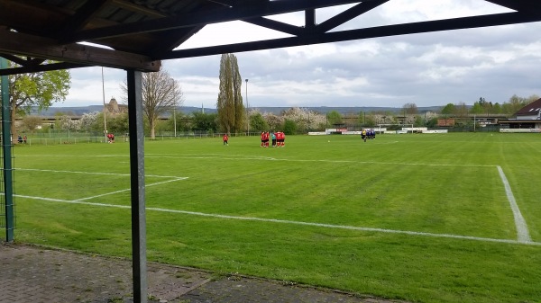 Wesersportplatz - Höxter-Stahle